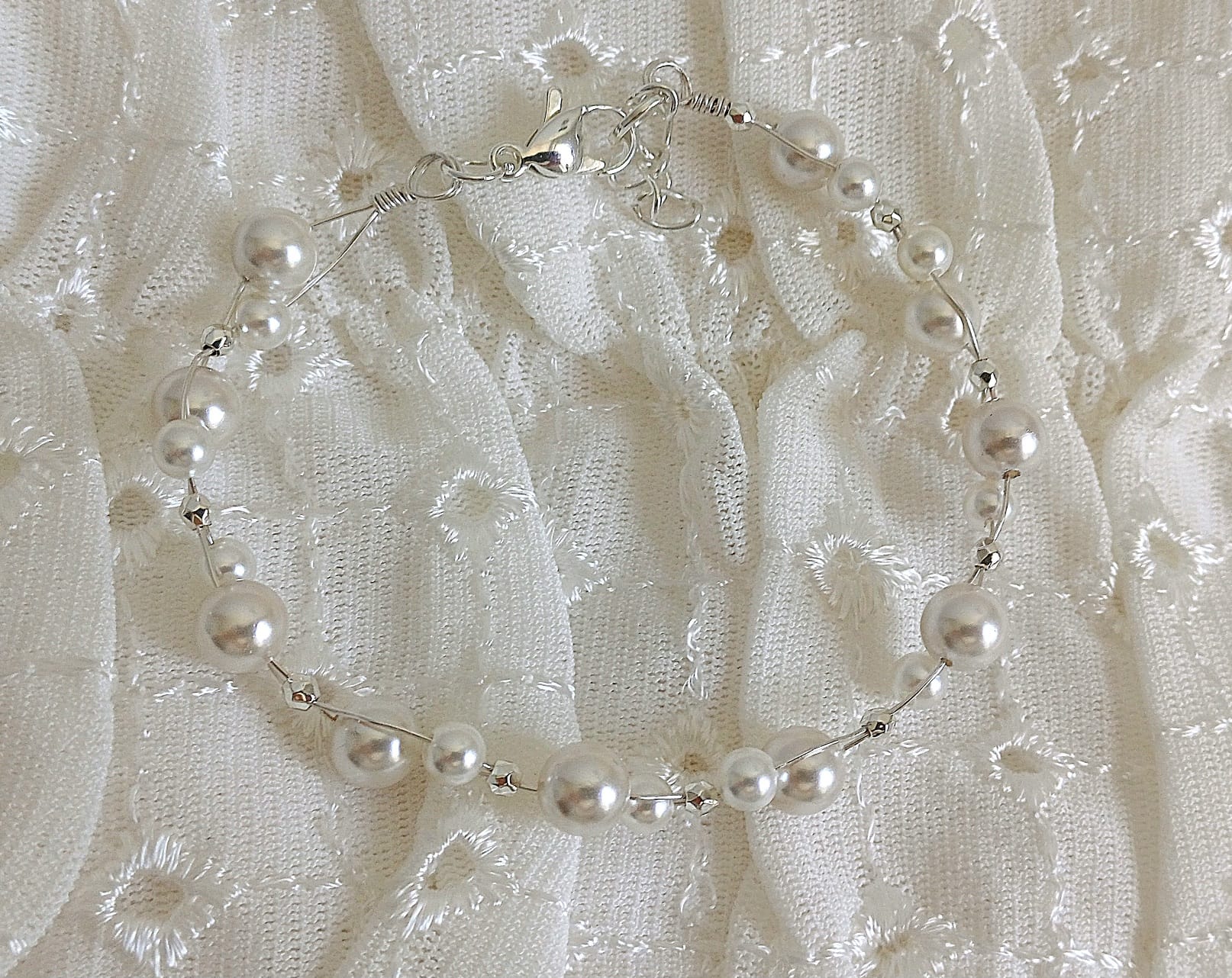 Bratara cu sfere Mother of pearls